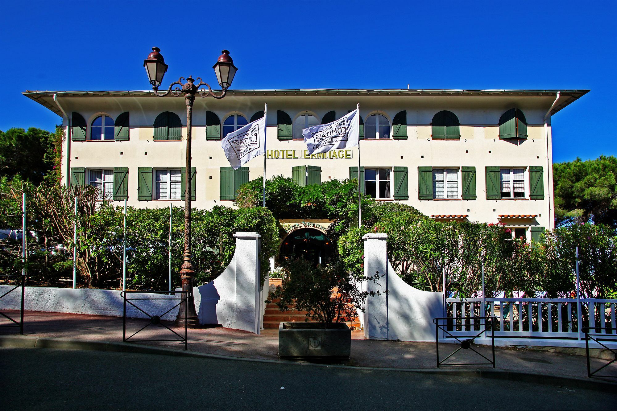 Hotel Ermitage Сен-Тропе Экстерьер фото